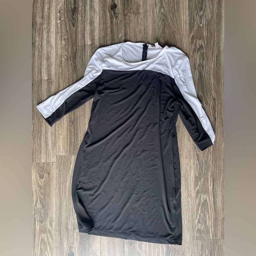 Banana Republic dress white and black size M